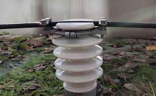 Insulator Top Wire Clamp